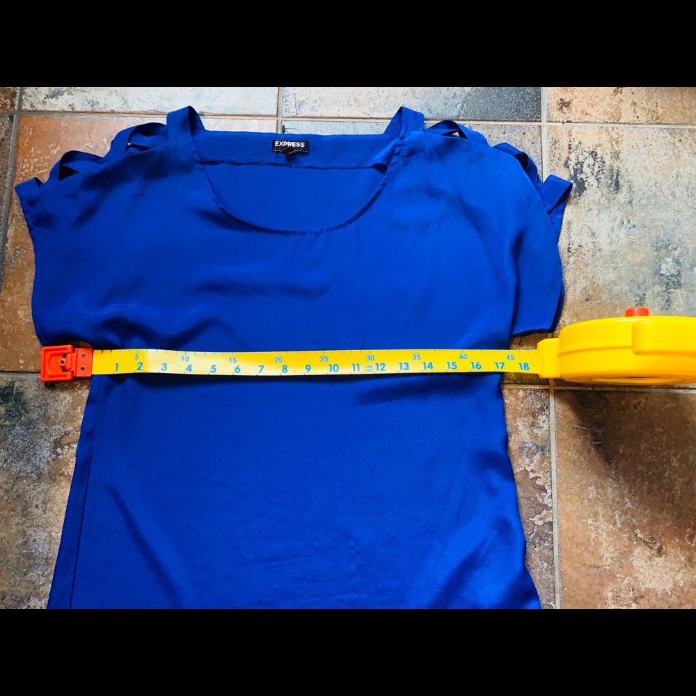 Express Blue Top - Picture 5 of 6